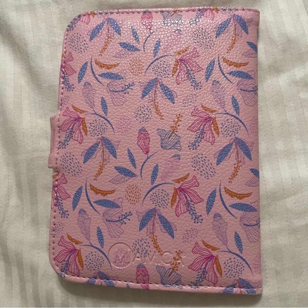 Floral Pink‎ Passport Holder - Picture 3 of 8